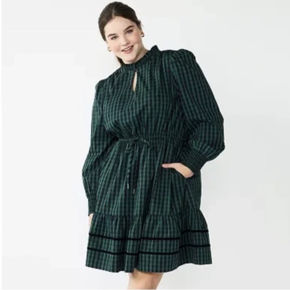 NWOT Draper James Dark Green & Black Plaid Puff Sleeve Tiered Dress, 2X
